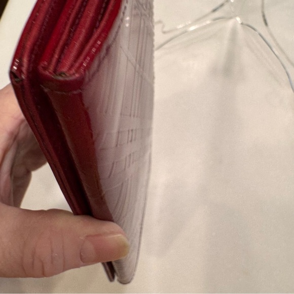 BURBERRY Nova Check Patent Leather Bi-fold Long Wallet Red - Picture 5 of 16